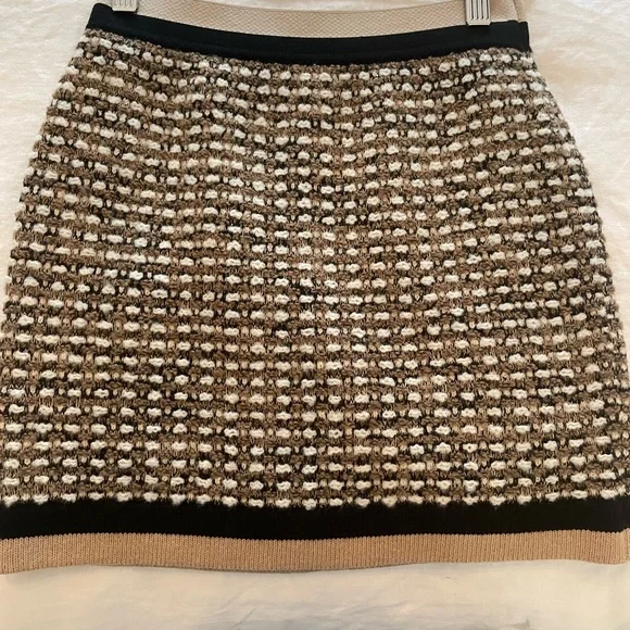 Missoni mini skirt. Size 38. 60% wool. Beautiful beige, off white and black. - Picture 4 of 5